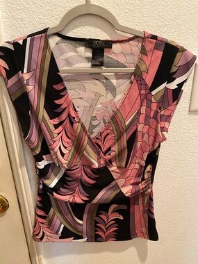 BCBG Multicolor Pink & Black Abstract y2k ish Wrap-Style Dress Top